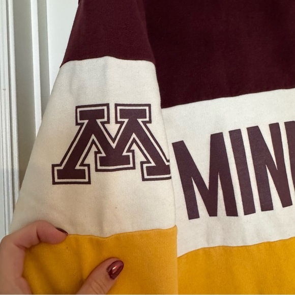 University of Minnesota Crewneck size small tailgate brand - Picture 4 of 6